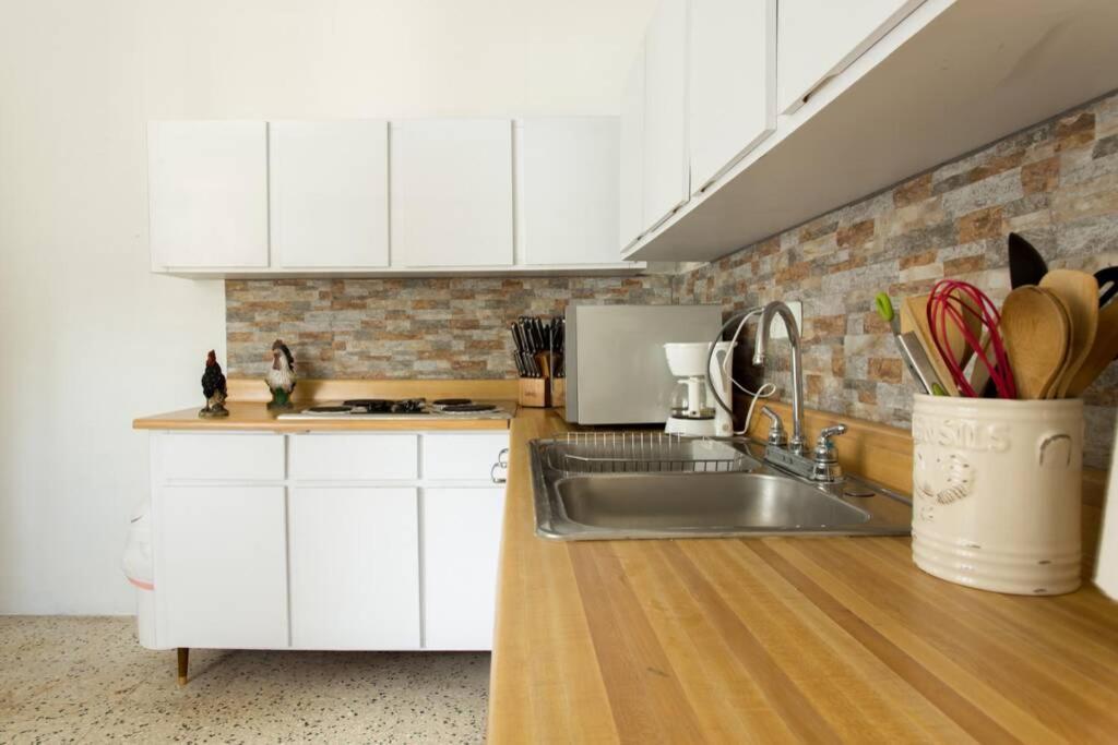 Appartamento Chill Family And Friend Escape With Wrap Around Porch Rio Grande Esterno foto